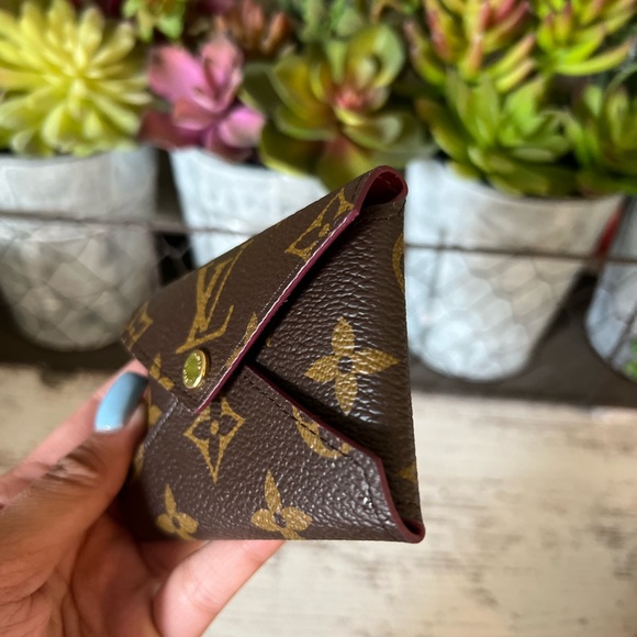 ❌SOLD❌ AUTHENTIC Small Kirigami - Picture 2 of 7